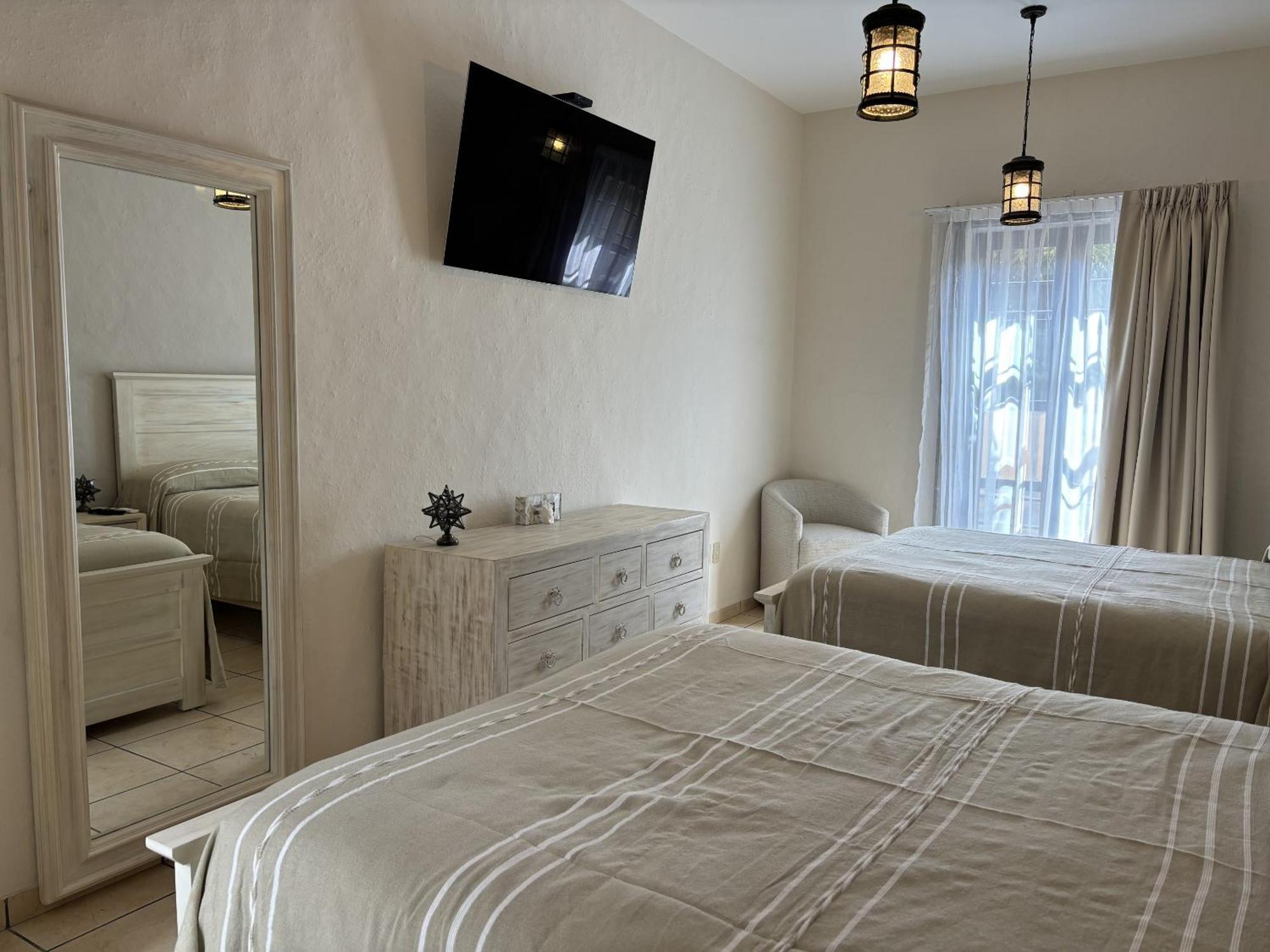 Quinta Don Jose Boutique Hotel Tlaquepaque Bilik gambar