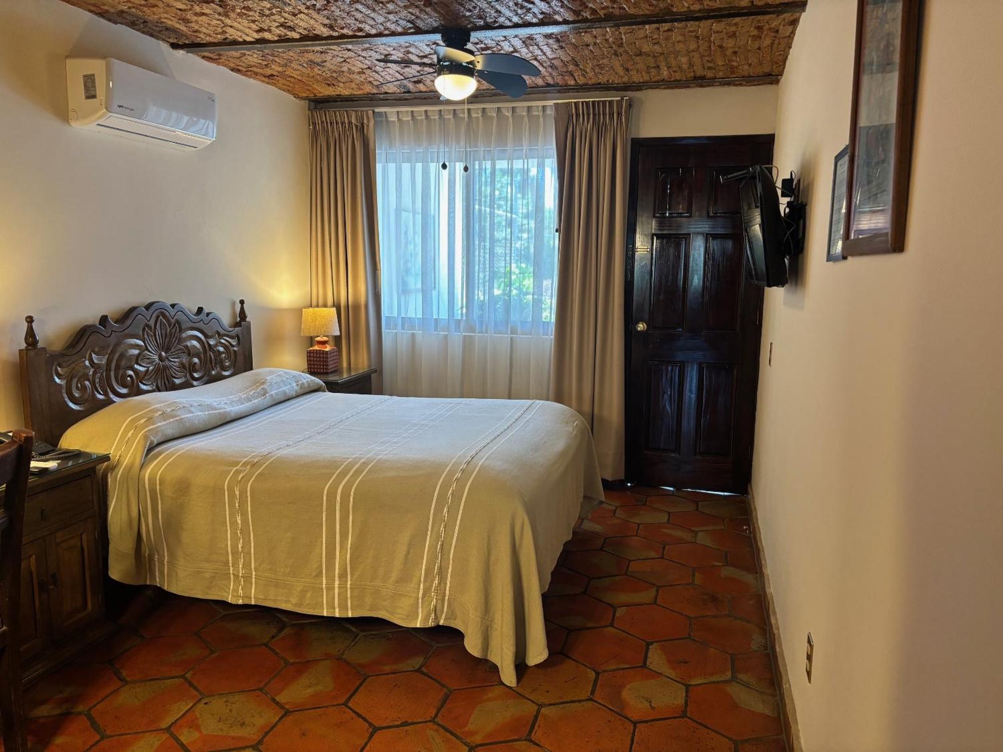 Quinta Don Jose Boutique Hotel Tlaquepaque Bilik gambar